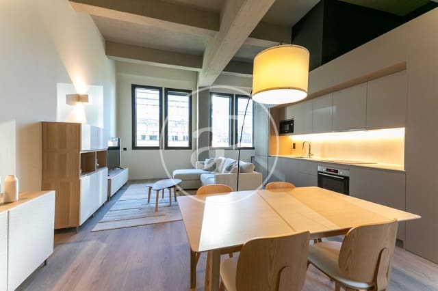 2 soveværelse Lejlighed til leje i El Poblenou, Barcelona by med swimmingpool - € 2.860 (Ref: 8726172)