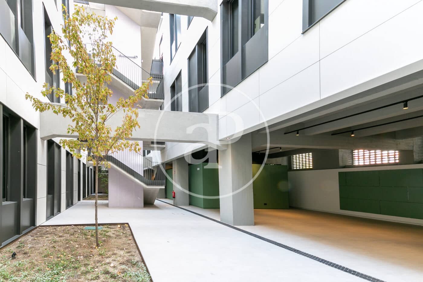 Appartement de 2 chambres à louer à Barcelone ville avec piscine - 2 860 € (Ref: 8726172)