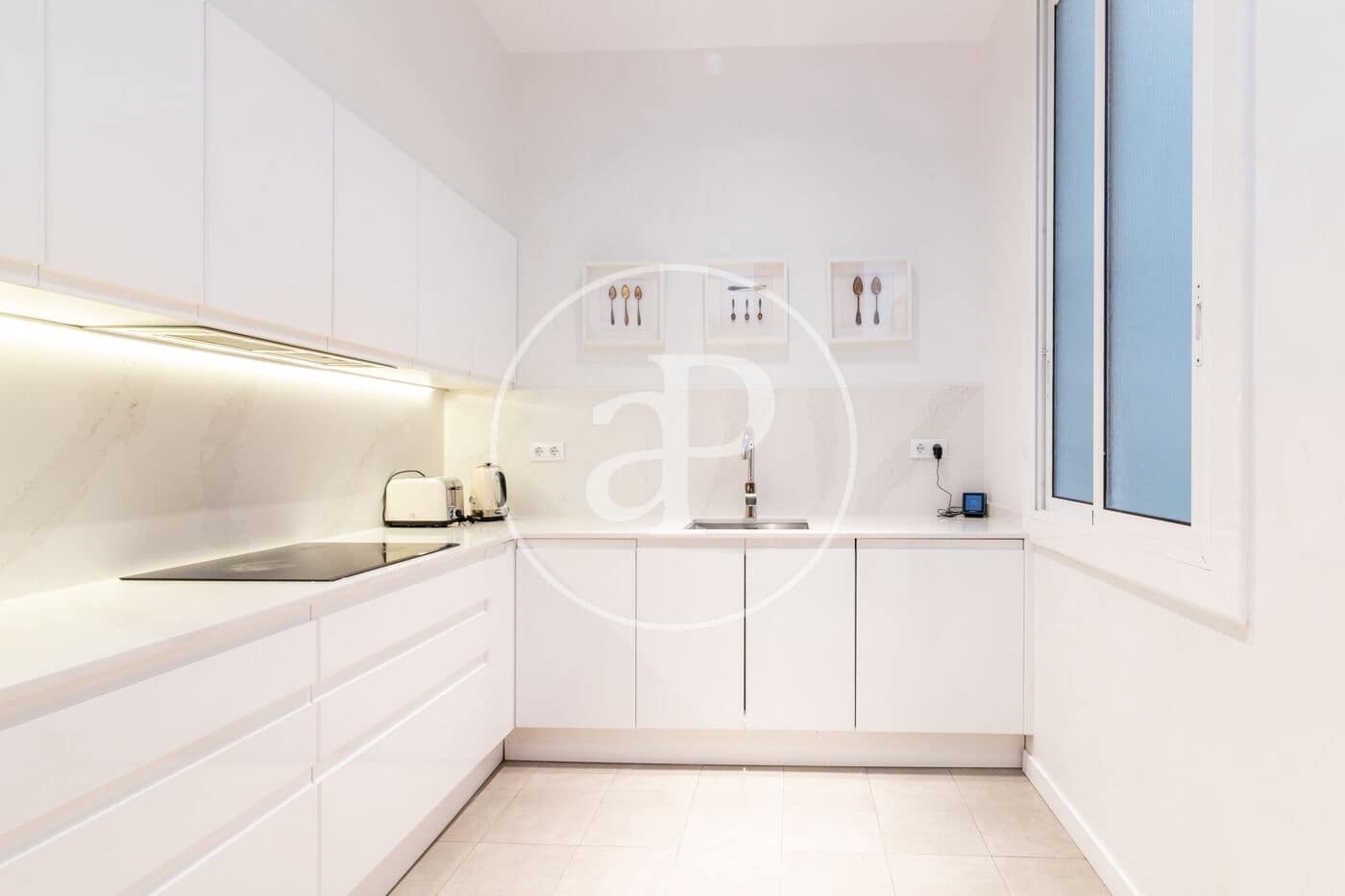 4 sypialnia Apartament do wynajęcia w Miasto Barcelona - 6 000 € (Ref: 8726175)