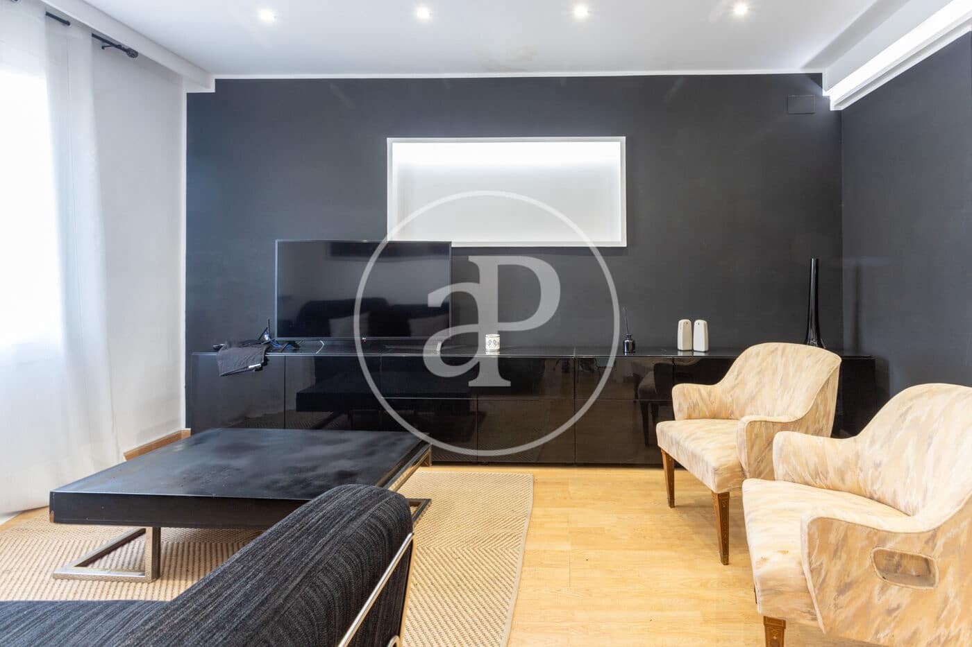 Appartement de 3 chambres à louer à Barcelone ville - 2 700 € (Ref: 8726176)