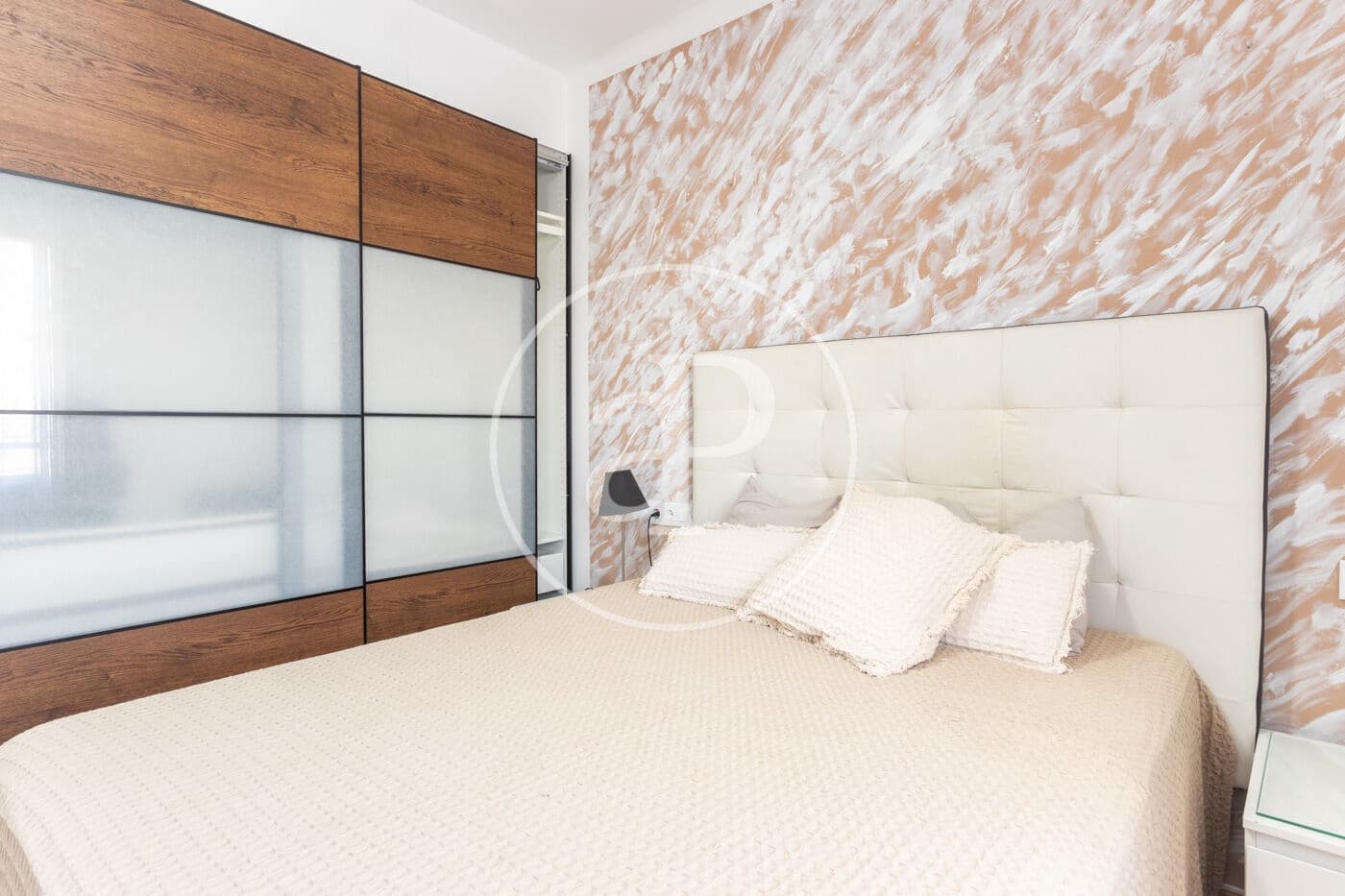 Appartement de 3 chambres à louer à Barcelone ville - 2 700 € (Ref: 8726176)