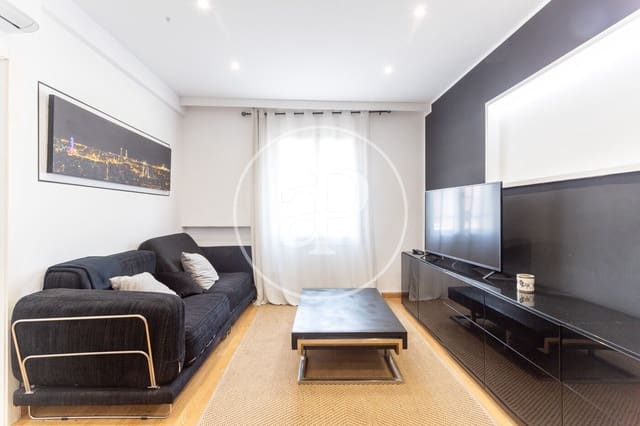 Appartement de 3 chambres à louer à La Dreta de L'Eixample, Barcelone ville - 2 700 € (Ref: 8726176)