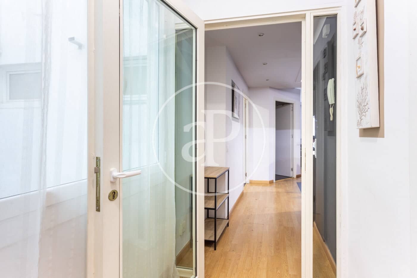 Appartement de 3 chambres à louer à Barcelone ville - 2 700 € (Ref: 8726176)