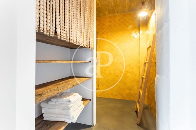 7 bedroom Villa for rent in Can Baró, Barcelona city with pool - € 13,700 (Ref: 8726185)