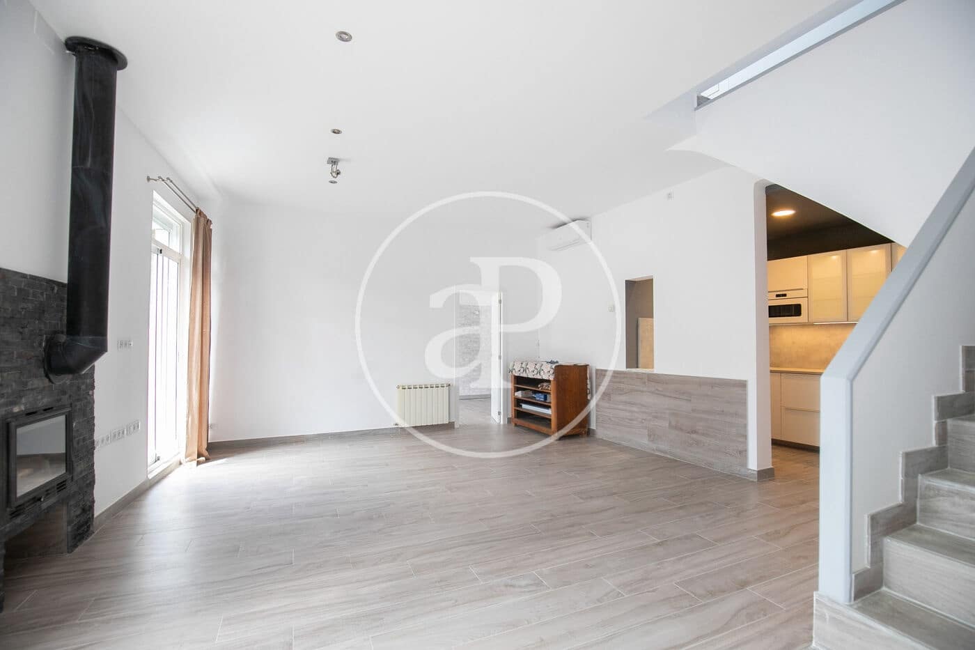 Villa/Maison de 3 chambres à louer à Barcelone ville avec piscine - 3 550 € (Ref: 8726189)