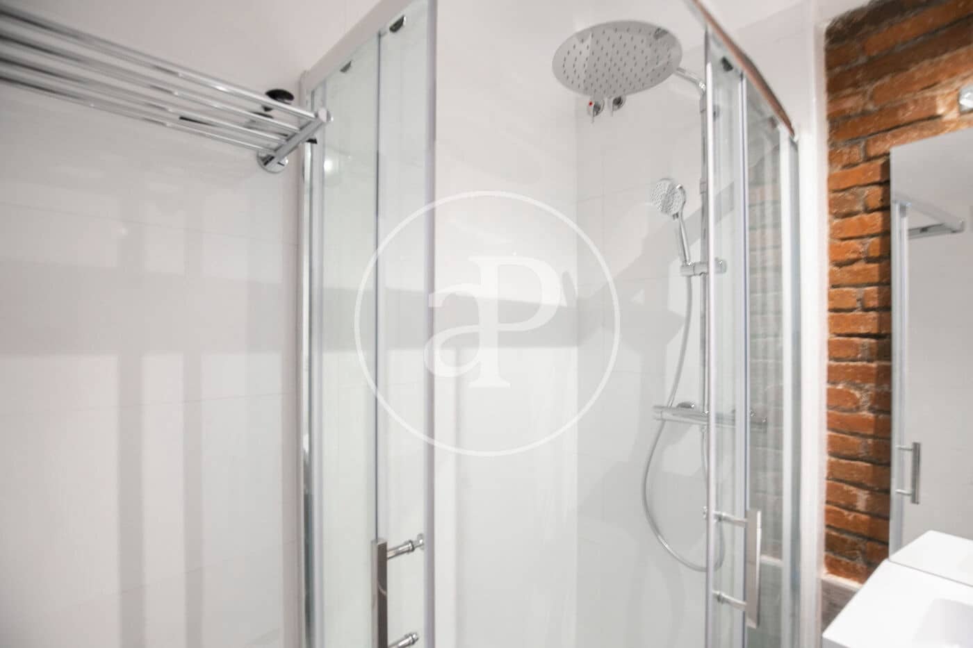 Villa/Maison de 3 chambres à louer à Barcelone ville avec piscine - 3 550 € (Ref: 8726189)