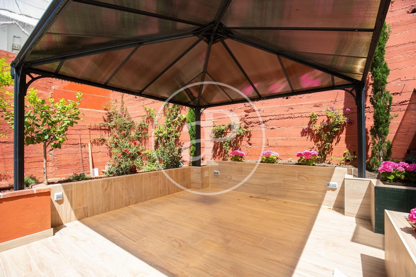Villa/Maison de 3 chambres à louer à Barcelone ville avec piscine - 3 550 € (Ref: 8726189)