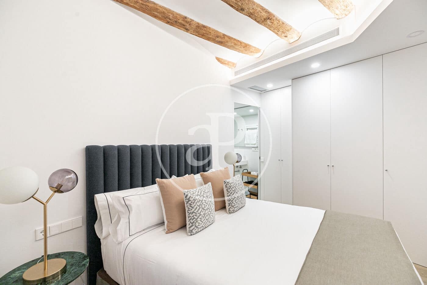 1 soverom Leilighet til leie i Barcelona by - € 2 100 (Ref: 8726202)