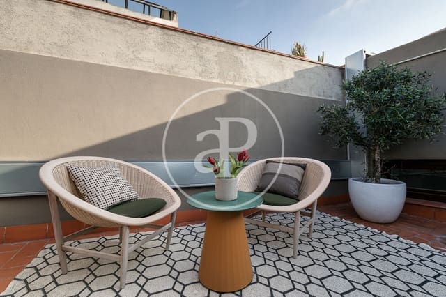 1 slaapkamer Appartement te huur in El Barri Gòtic, Barcelona stad - € 2.100 (Ref: 8726202)