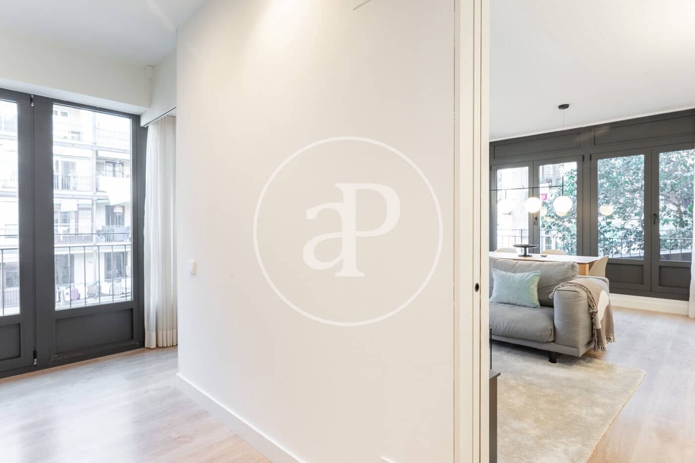 2 soveværelse Lejlighed til leje i Barcelona by - € 4.350 (Ref: 8726205)