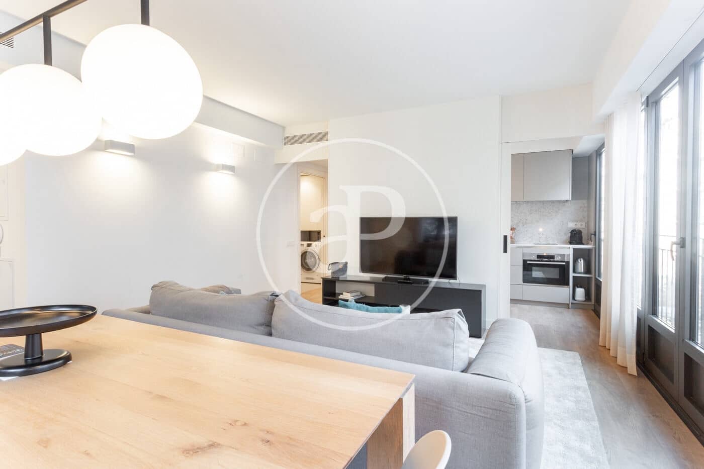 2 soveværelse Lejlighed til leje i Barcelona by - € 4.350 (Ref: 8726205)