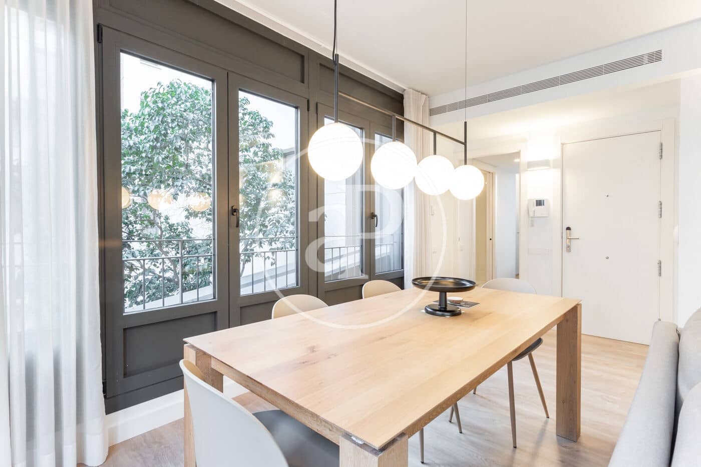 2 soveværelse Lejlighed til leje i Barcelona by - € 4.350 (Ref: 8726205)