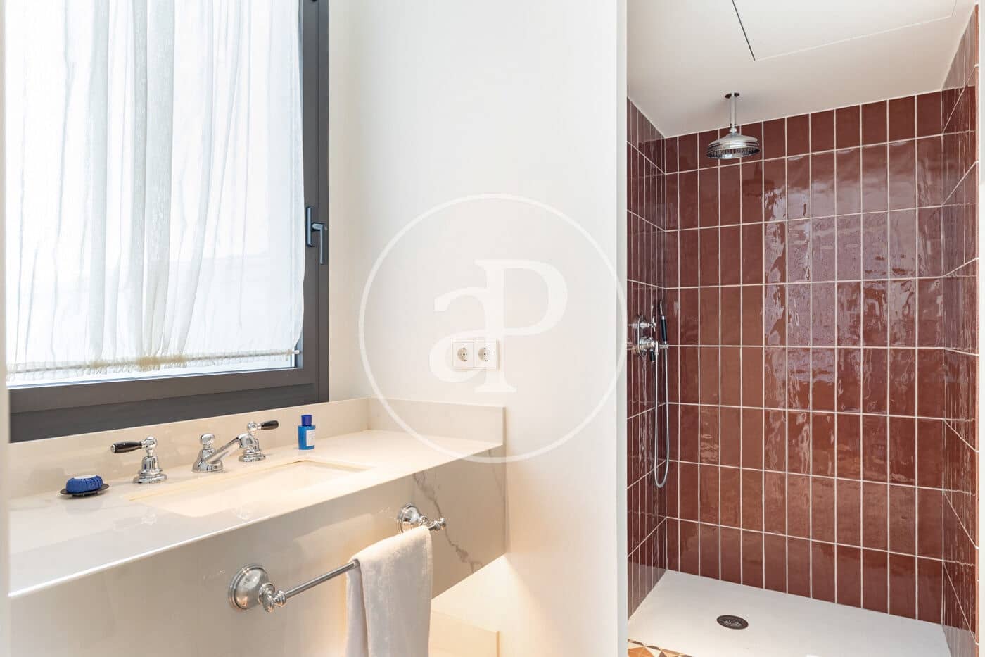 Apartamento de 3 habitaciones en Barcelona ciudad en alquiler con piscina - 11.000 € (Ref: 8726208)