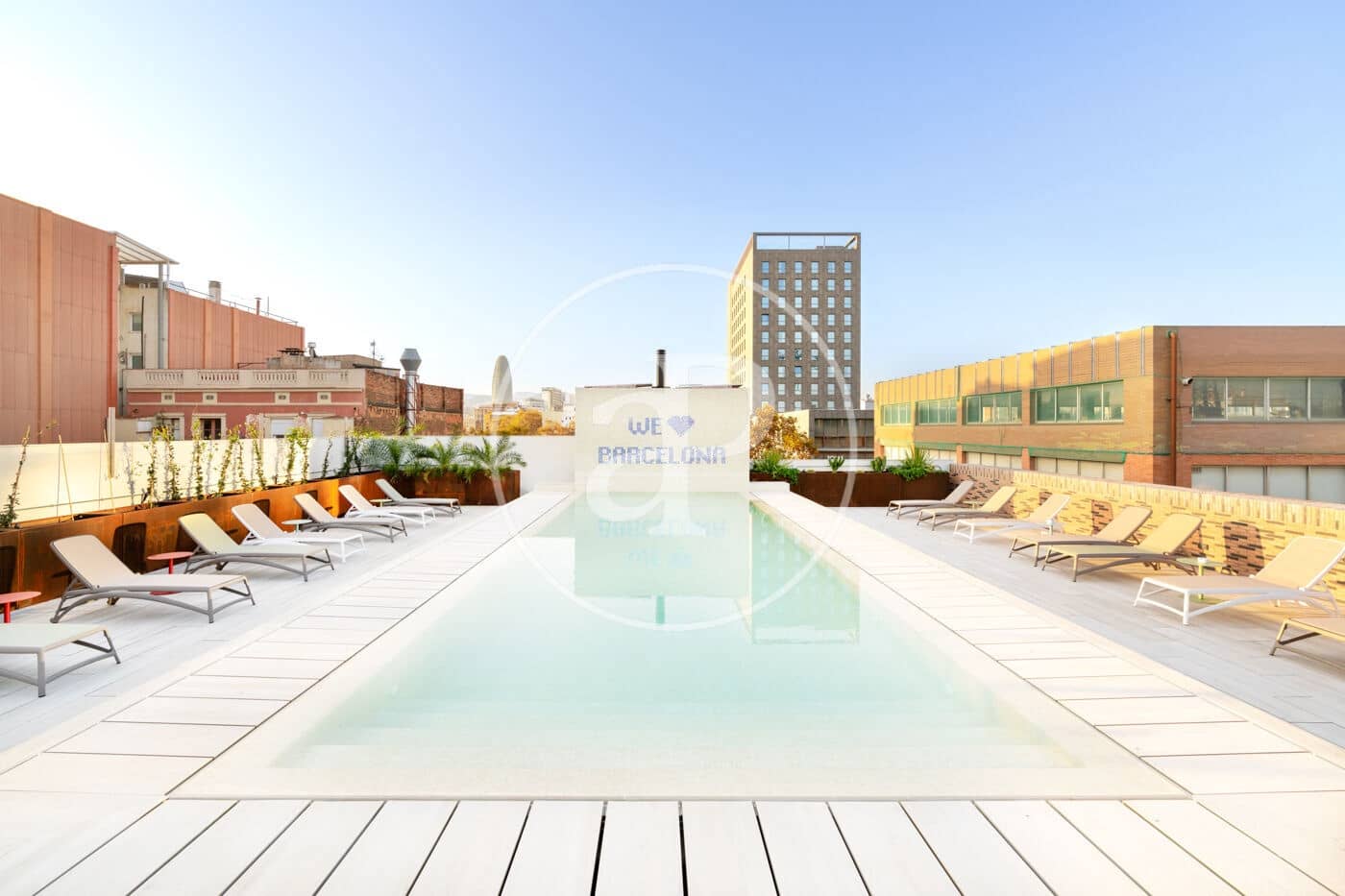 1 soveværelse Lejlighed til leje i Barcelona by med swimmingpool - € 1.565 (Ref: 8726213)