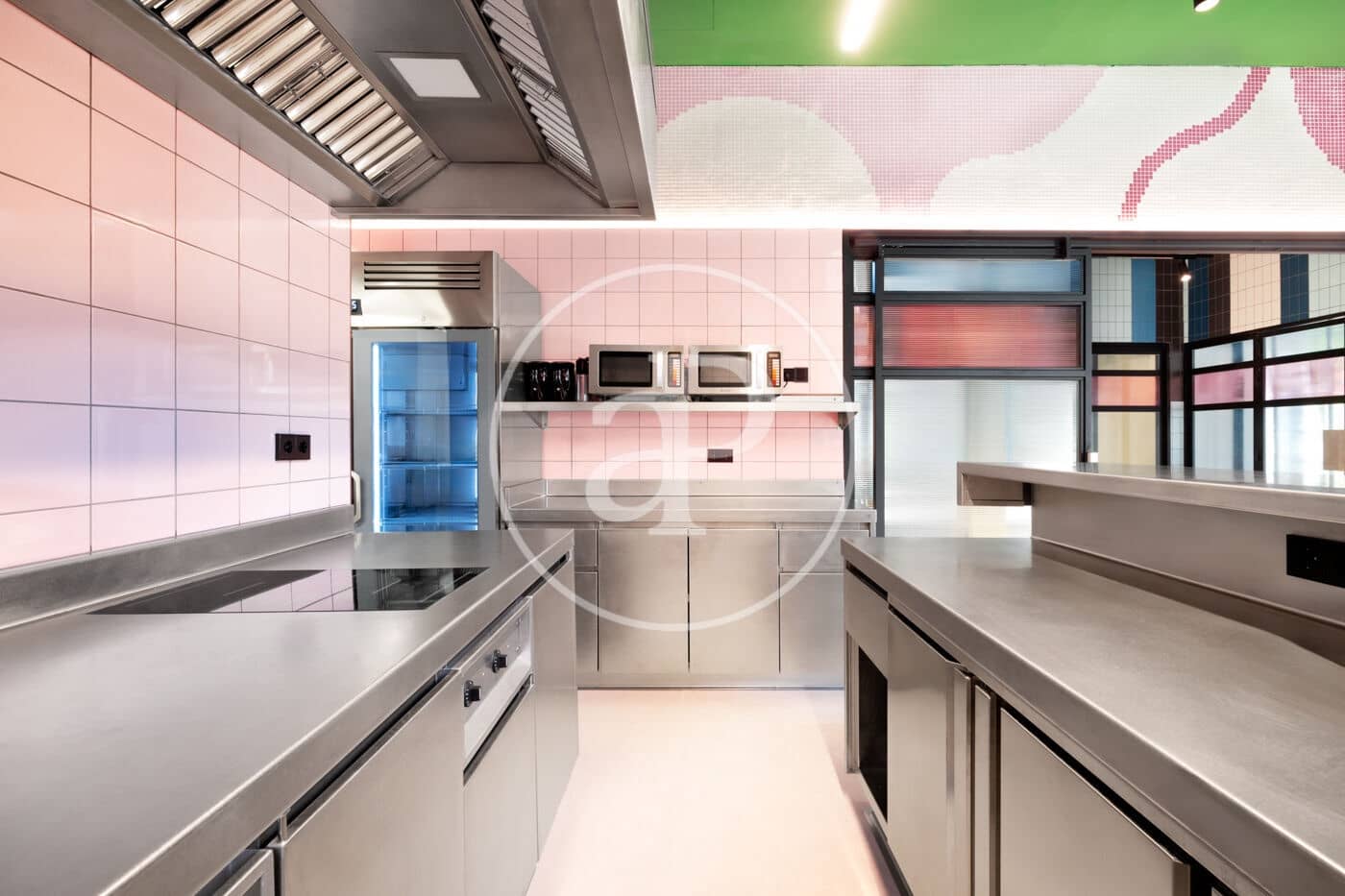 1 soveværelse Lejlighed til leje i Barcelona by med swimmingpool - € 1.565 (Ref: 8726213)