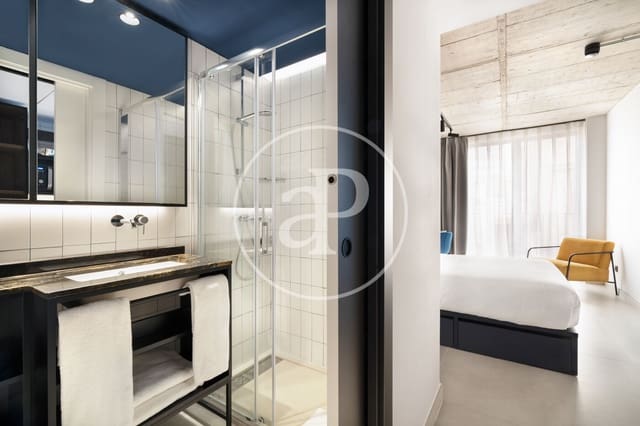 1 slaapkamer Appartement te huur in El Poblenou, Barcelona stad met zwembad - € 1.565 (Ref: 8726213)