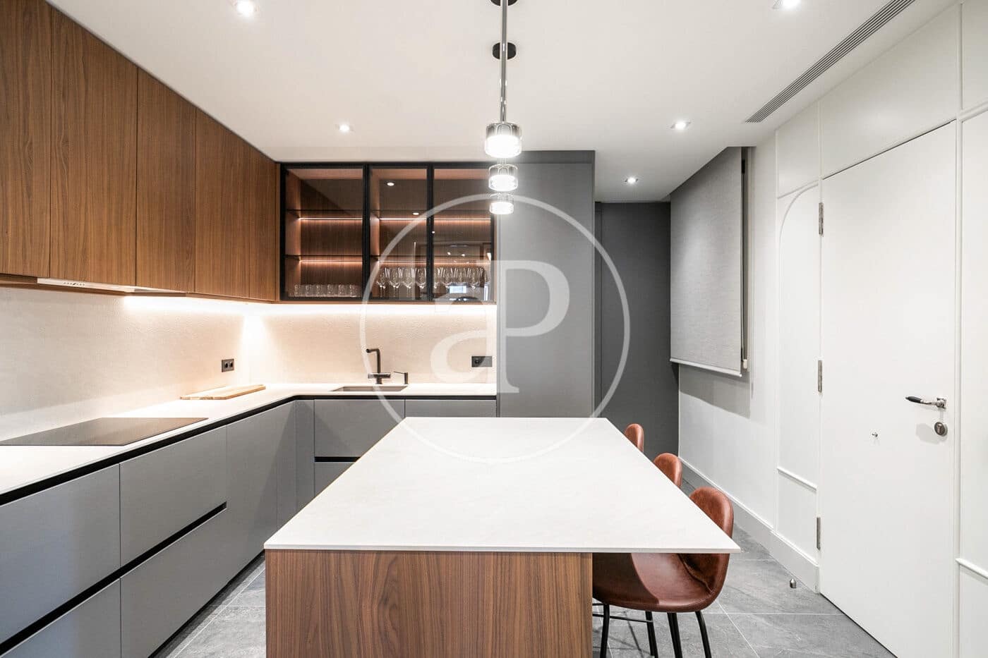 4 camera da letto Appartamento da affittare in Barcelona citta - 12.000 € (Rif: 8726215)