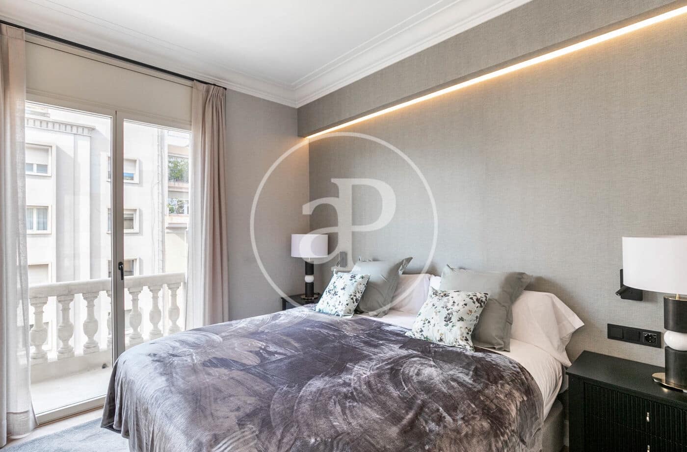 4 camera da letto Appartamento da affittare in Barcelona citta - 12.000 € (Rif: 8726215)