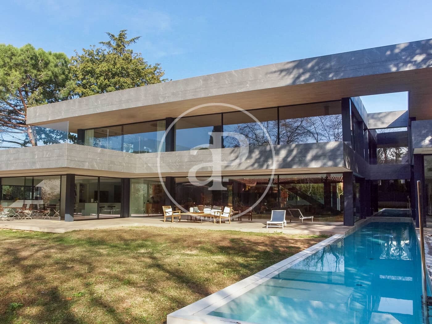 6 bedroom Villa for rent in Valldoreix with pool - € 25,000 (Ref: 8726222)