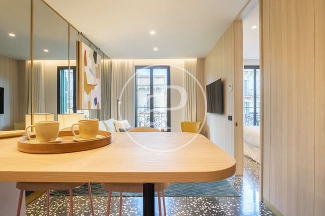 1 soveværelse Lejlighed til leje i La Dreta de L'Eixample, Barcelona by med swimmingpool - € 3.950 (Ref: 8726224)