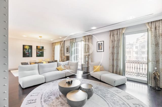 4 soveværelse Lejlighed til leje i La Dreta de L'Eixample, Barcelona by - € 14.000 (Ref: 8726227)