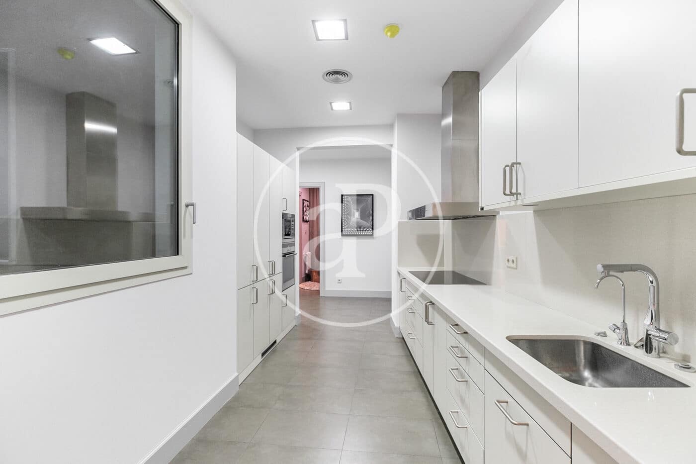 4 sypialnia Apartament do wynajęcia w Miasto Barcelona - 14 000 € (Ref: 8726227)