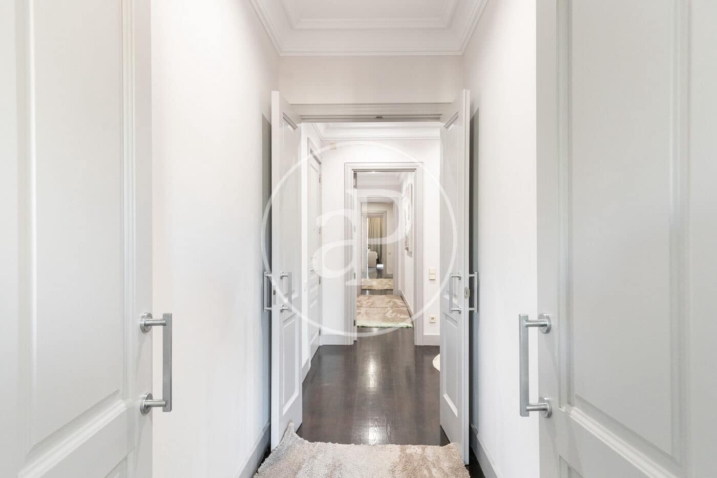 4 sypialnia Apartament do wynajęcia w Miasto Barcelona - 14 000 € (Ref: 8726227)