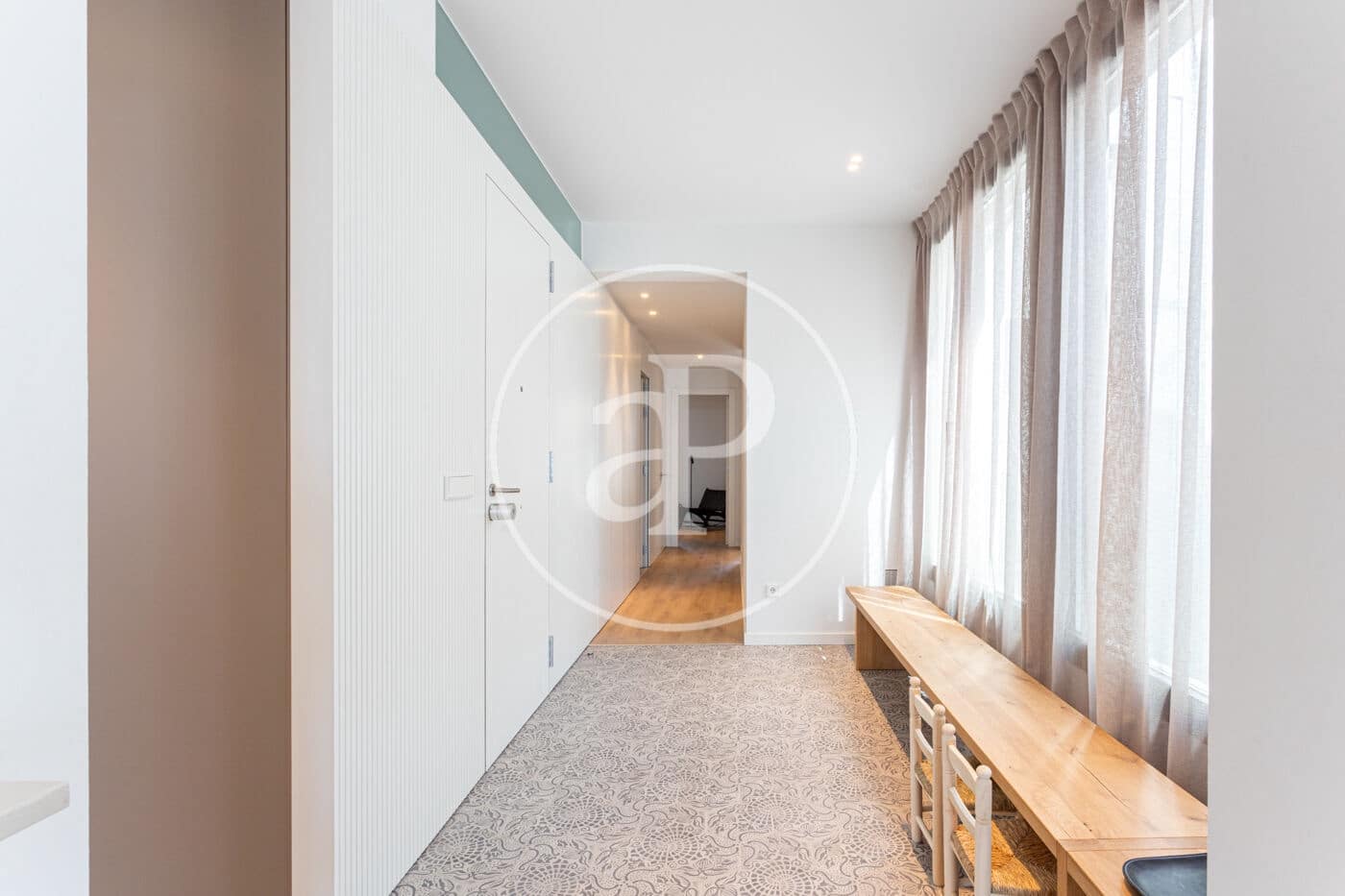 3 bedroom Apartment for rent in Barcelona city - € 8,500 (Ref: 8726231)