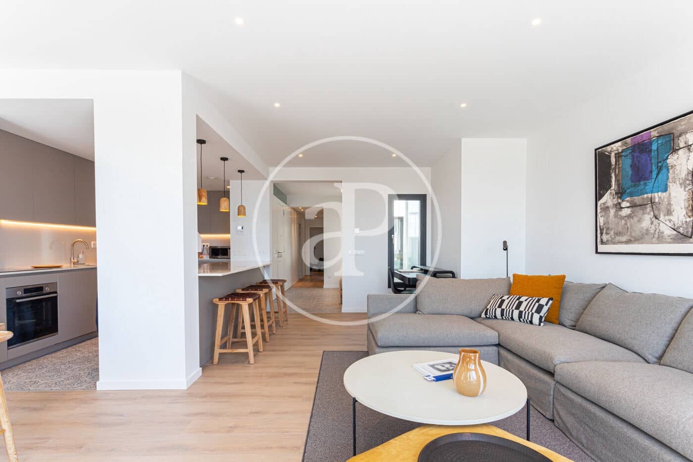 3 bedroom Apartment for rent in Barcelona city - € 8,500 (Ref: 8726231)