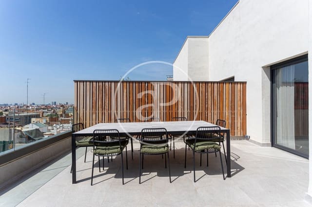 3 bedroom Apartment for rent in La Vila de Gràcia, Barcelona city - € 8,500 (Ref: 8726231)
