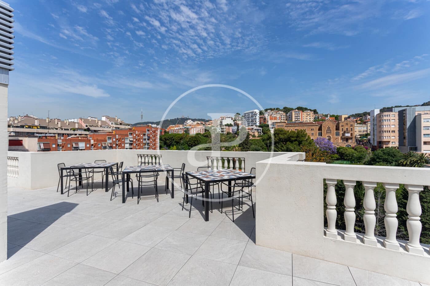 3 bedroom Apartment for rent in Barcelona city - € 8,500 (Ref: 8726231)