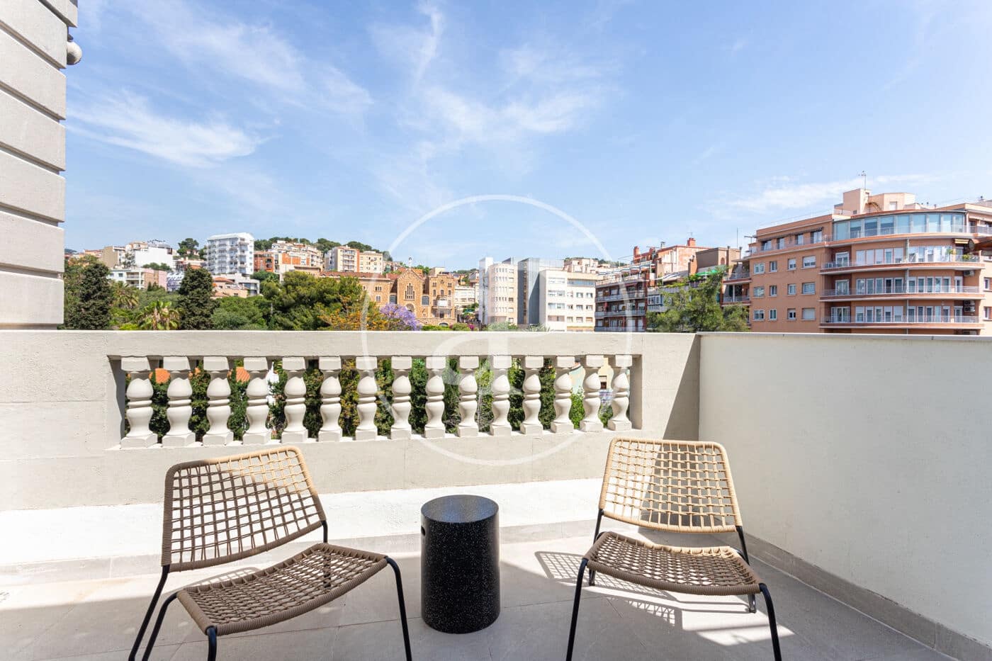 3 bedroom Apartment for rent in Barcelona city - € 8,500 (Ref: 8726231)