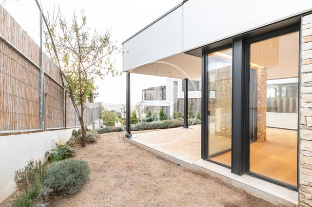 6 bedroom Apartment for rent in Sarrià, Barcelona city with pool - € 15,000 (Ref: 8726234)