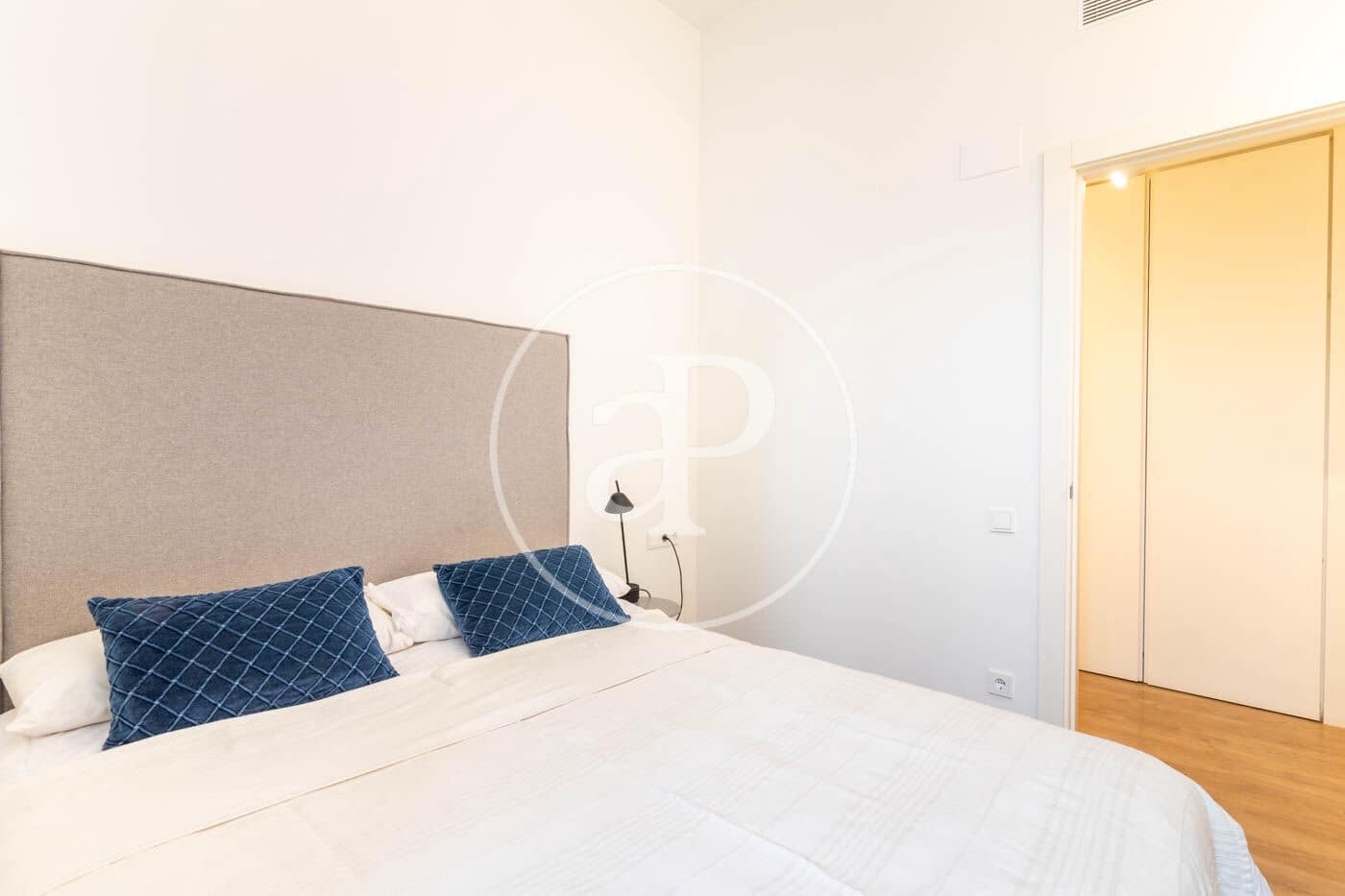 2 sovrum Lägenhet att hyra i Barcelona stad - 4 950 € (Ref: 8726237)