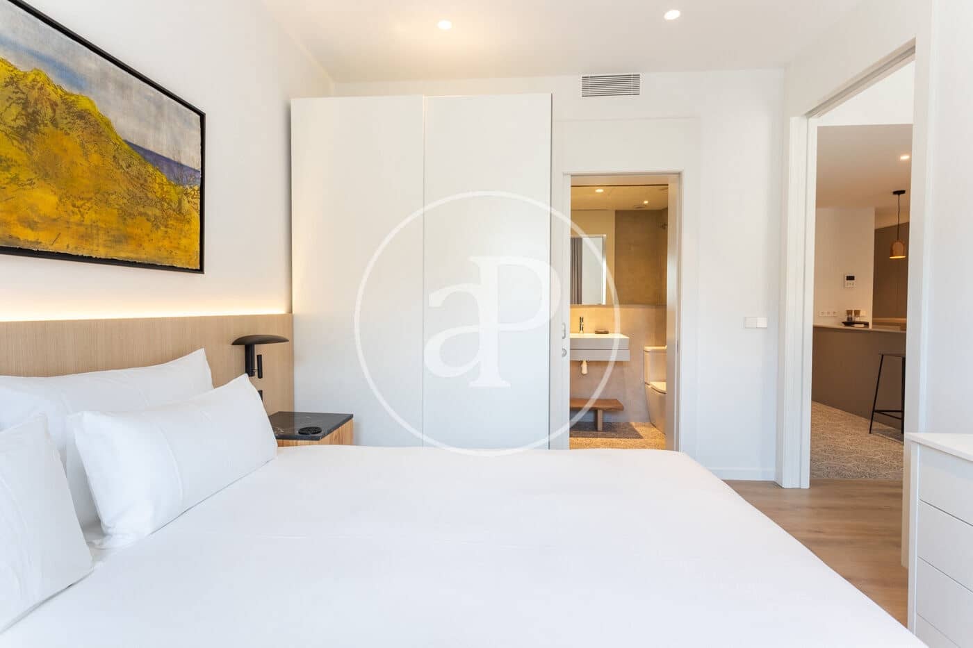 2 soverom Leilighet til leie i Barcelona by - € 4 800 (Ref: 8726238)