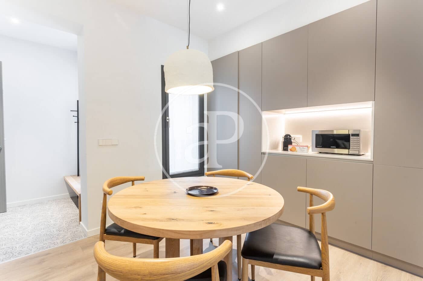 2 soverom Leilighet til leie i Barcelona by - € 4 800 (Ref: 8726238)