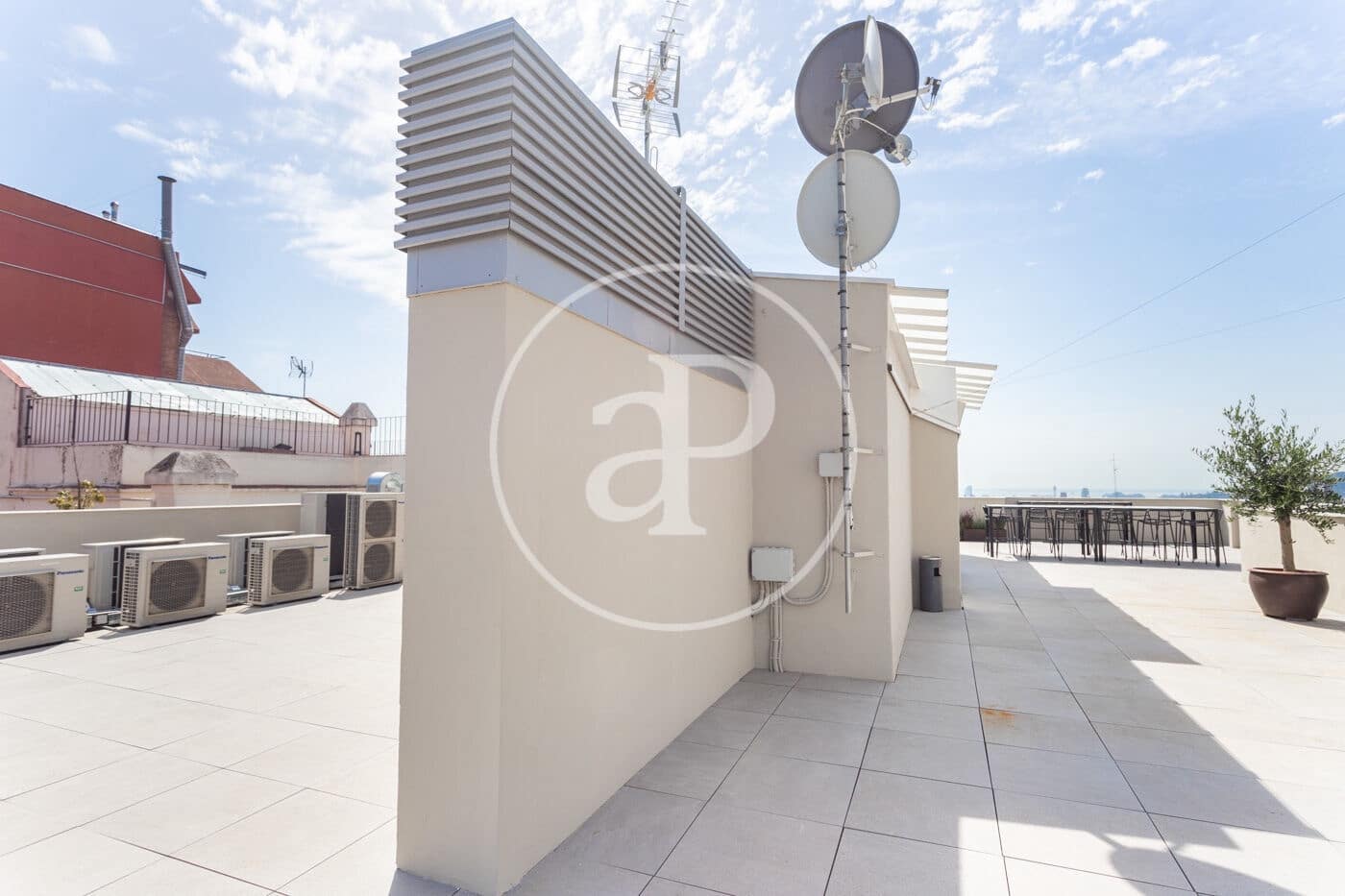 2 soverom Leilighet til leie i Barcelona by - € 4 800 (Ref: 8726238)