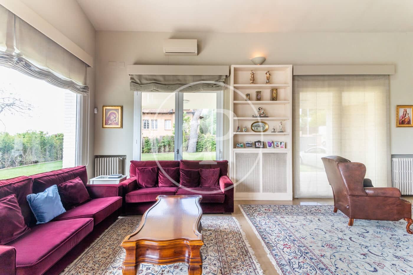 4 bedroom Villa for rent in Barcelona city with pool - € 16,000 (Ref: 8726244)