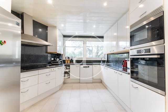 4 quarto Moradia para arrendar em Pedralbes, Barcelona cidade com piscina - 16 000 € (Ref: 8726244)