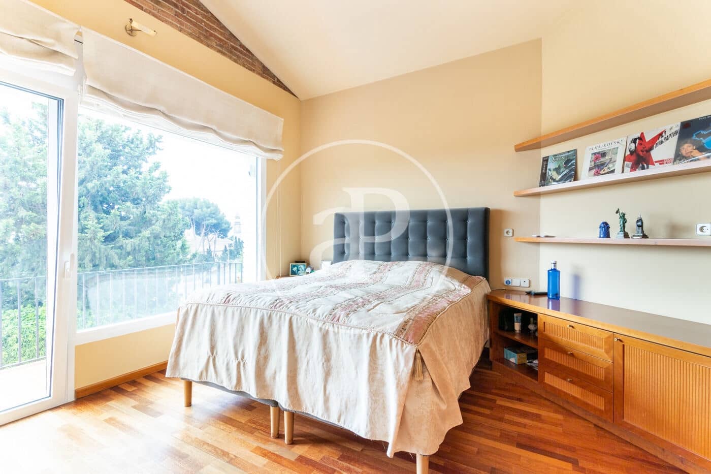 4 bedroom Villa for rent in Barcelona city with pool - € 16,000 (Ref: 8726244)