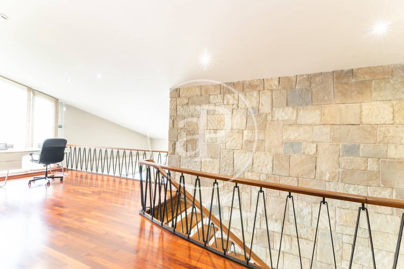 4 bedroom Villa for rent in Barcelona city with pool - € 16,000 (Ref: 8726244)