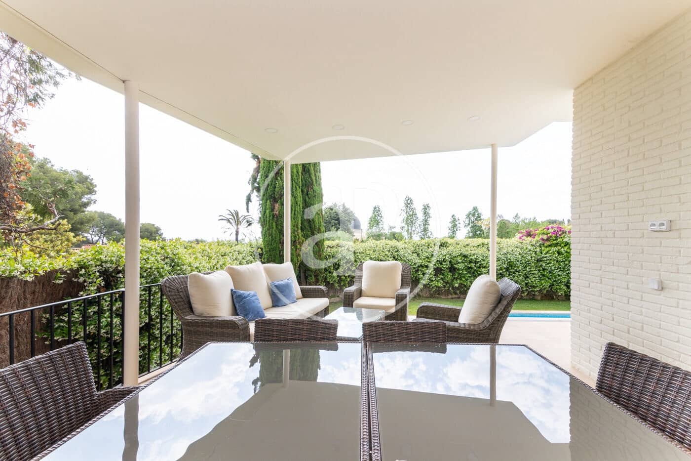 4 bedroom Villa for rent in Barcelona city with pool - € 16,000 (Ref: 8726244)