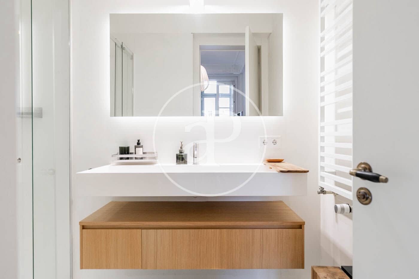 2 camera da letto Appartamento da affittare in Barcelona citta con piscina - 8.000 € (Rif: 8728772)