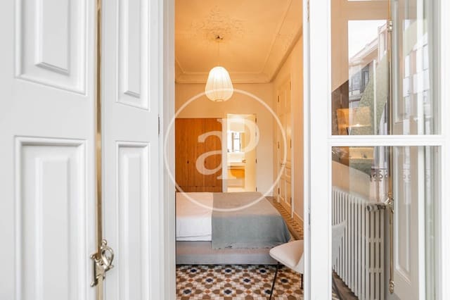 2 soverom Leilighet til leie i El Fort Pienc, Barcelona by med svømmebasseng - € 8 000 (Ref: 8728772)