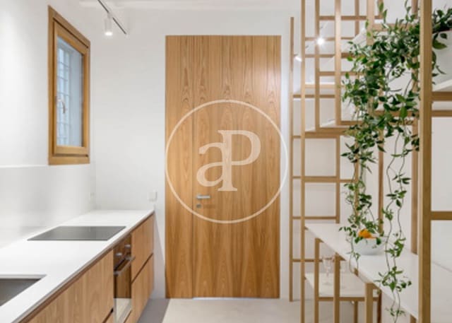 1 camera da letto Villa da affittare in Sant Antoni, Barcelona città - 1.734 € (Rif: 8728780)