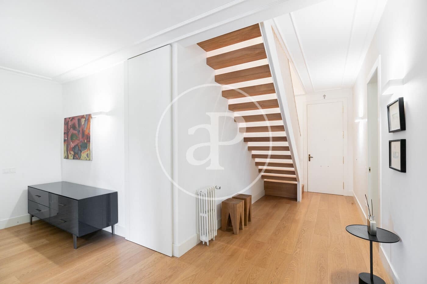 4 bedroom Apartment for rent in Barcelona city with pool - € 18,000 (Ref: 8729823)