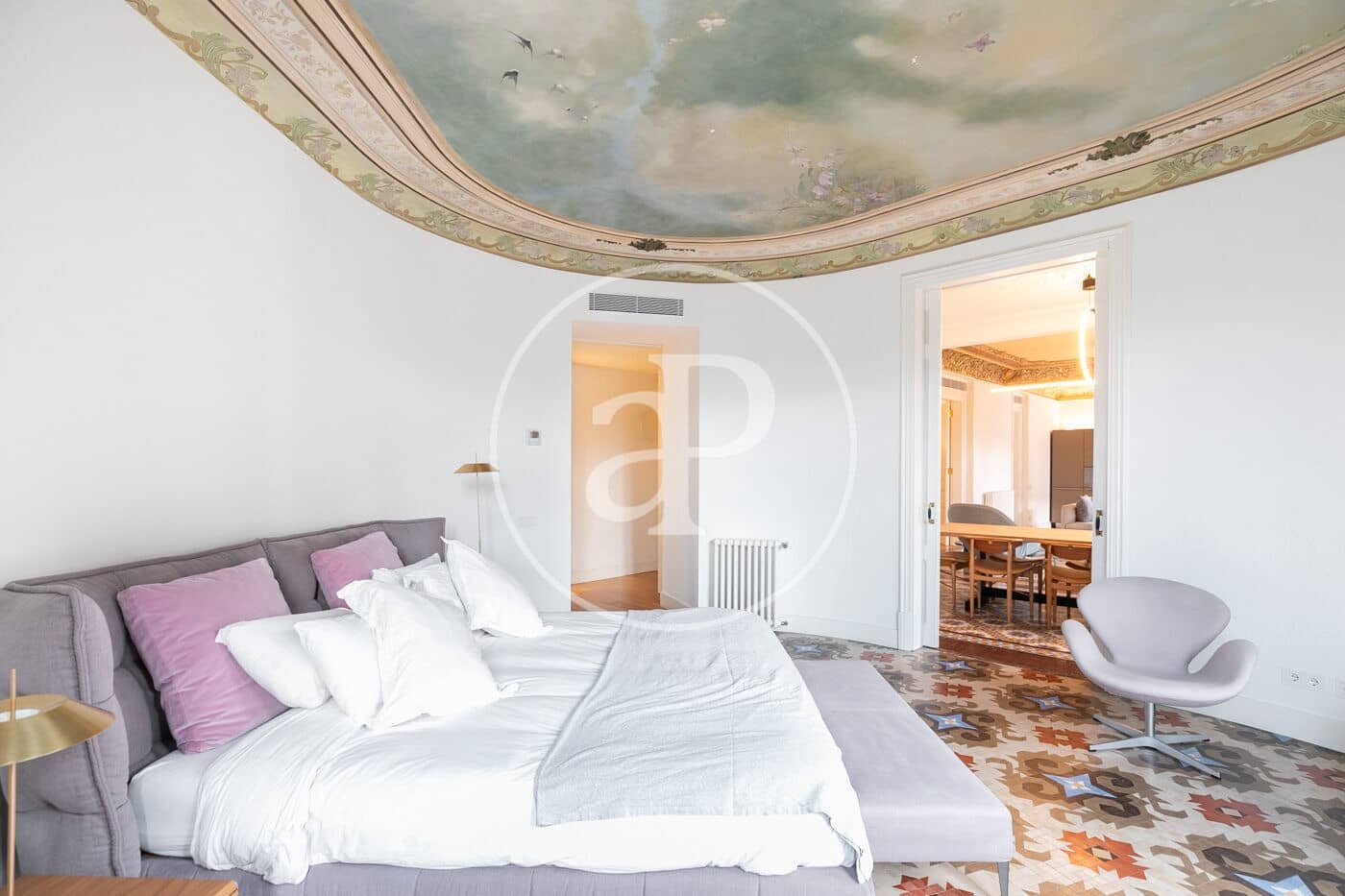 4 bedroom Apartment for rent in Barcelona city with pool - € 18,000 (Ref: 8729823)