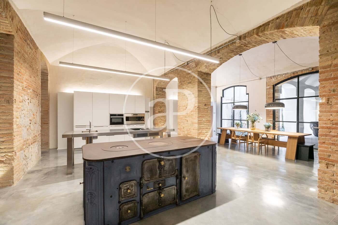 4 bedroom Apartment for rent in Barcelona city with pool - € 18,000 (Ref: 8729823)