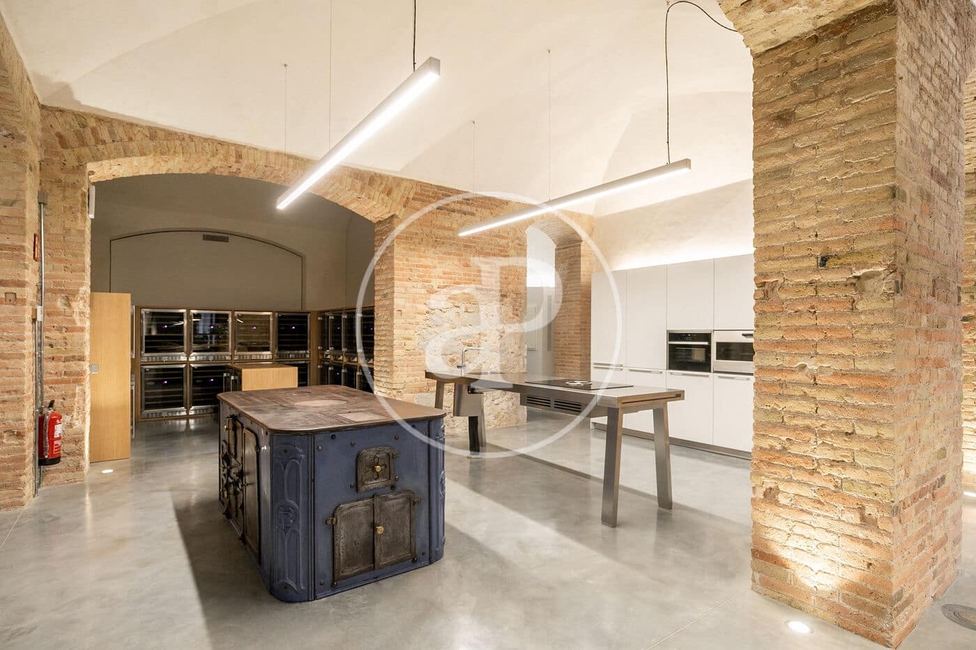 4 bedroom Apartment for rent in Barcelona city with pool - € 18,000 (Ref: 8729823)