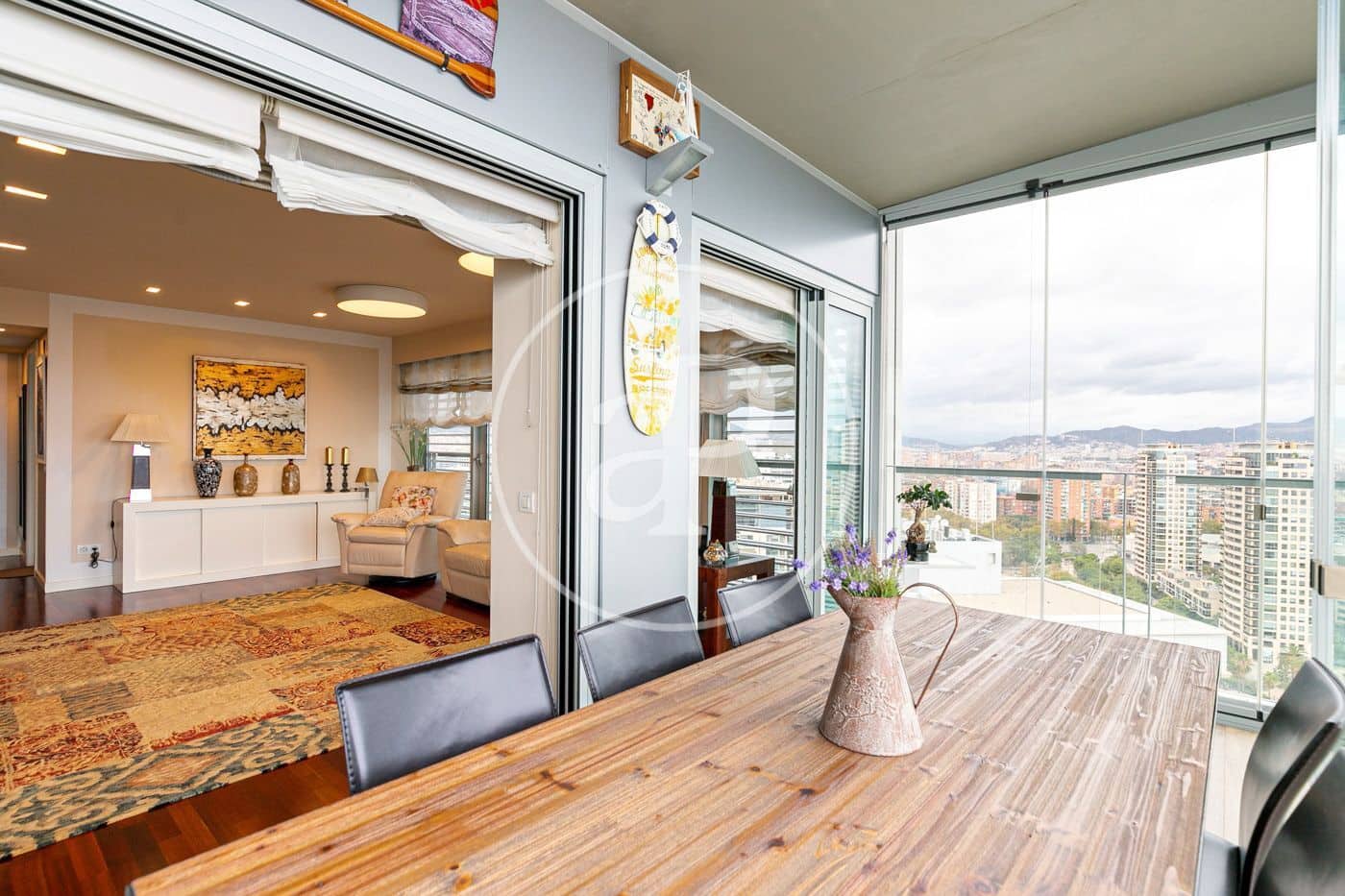 3 slaapkamer Appartement te huur in Barcelona stad met zwembad - € 4.900 (Ref: 8734529)